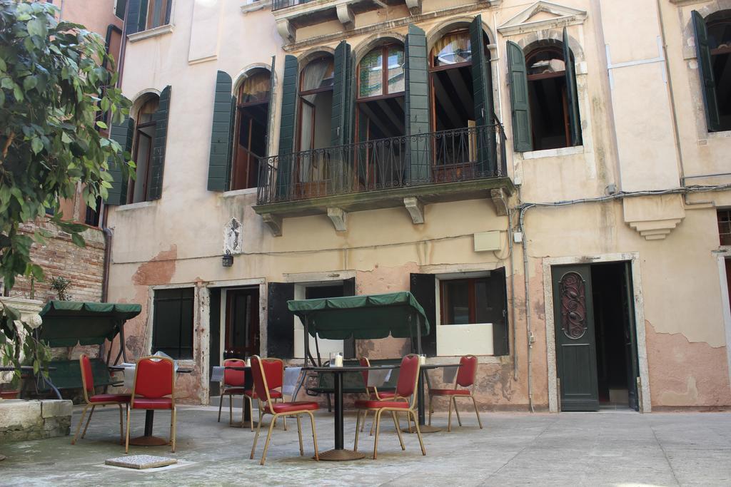Residenza Della Spada Velence Kültér fotó